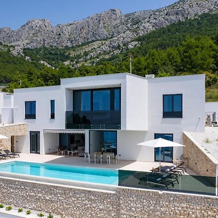 Beautiful Home In Omis With Kitchen Extérieur photo