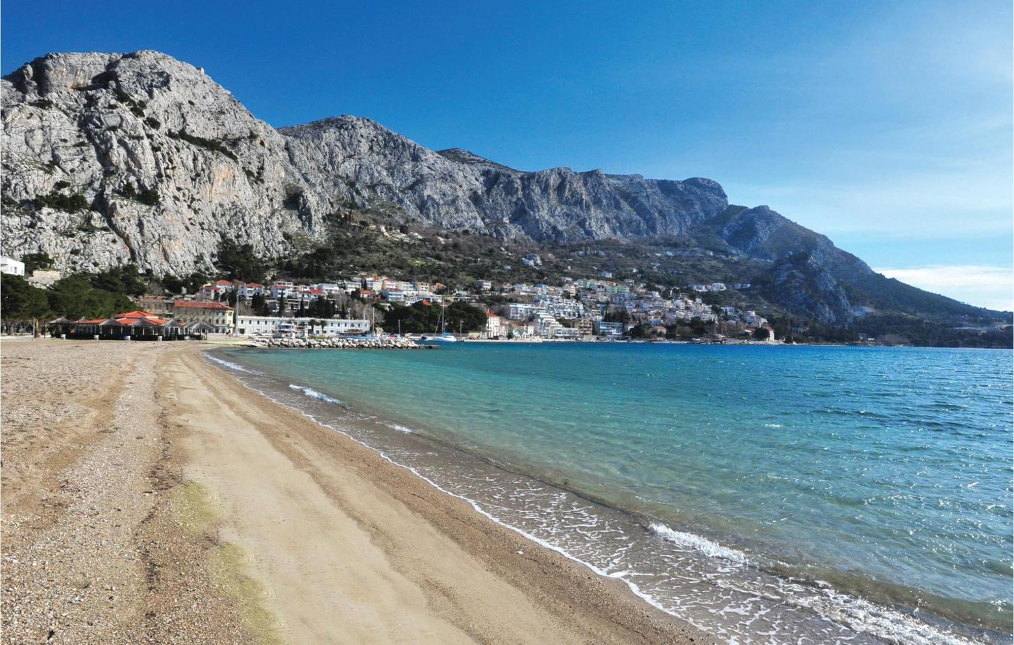 Beautiful Home In Omis With Kitchen Extérieur photo